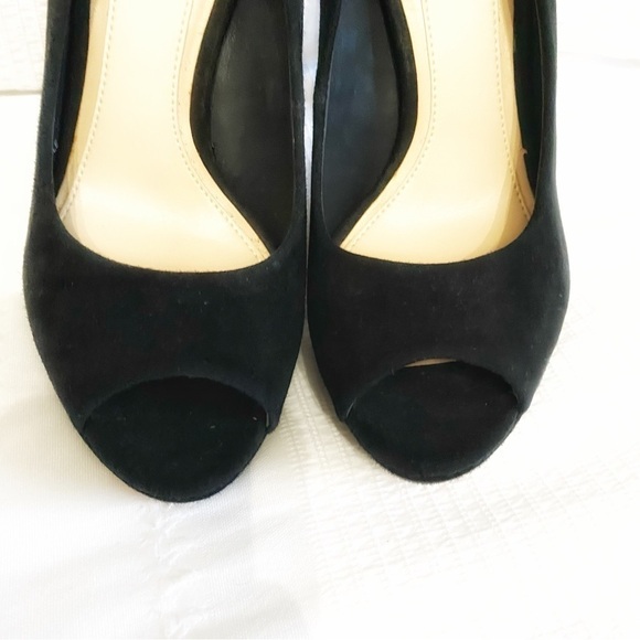 NWT BRIAN ATWOOD B-RAJA BLACK GOLD EMBROIDERED SUEDE PEEP TOE HEELS - 9 - Picture 6 of 10